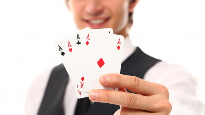 Cara bermain poker untuk pemula yang belum tahu